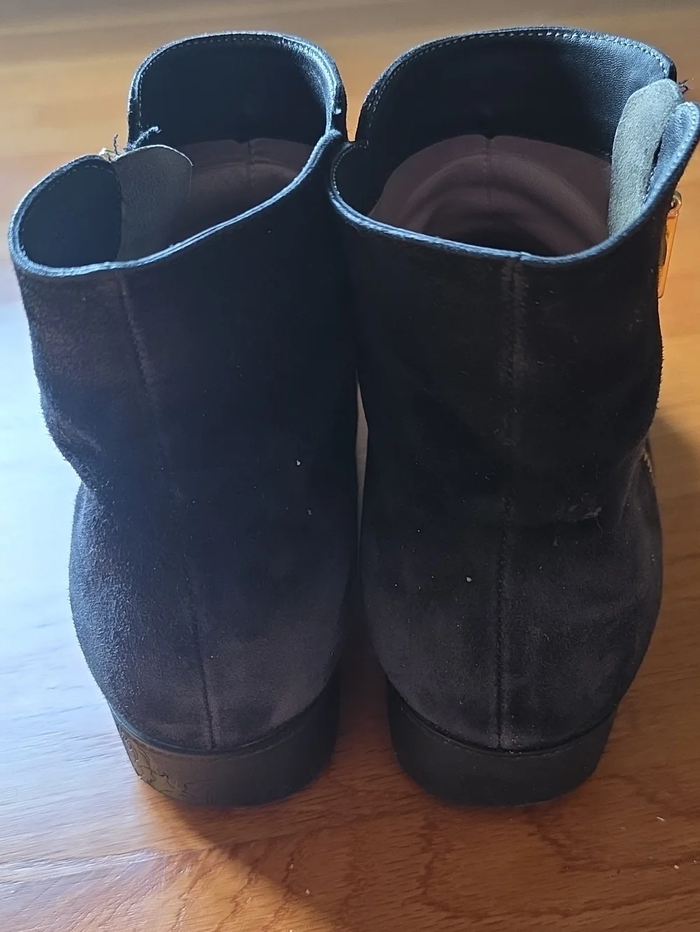 BeautiFeel Black Suede Ankle Boots US Size 11
